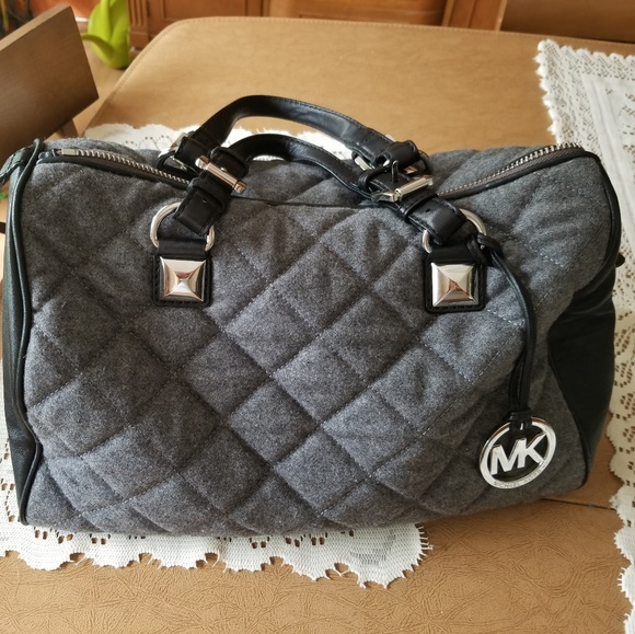 Michael Kors Handbags - Michael kors grayson